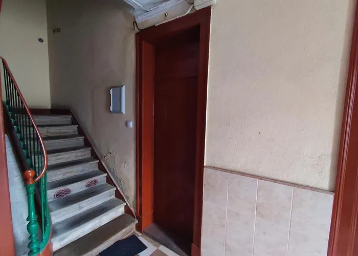 Lisbon, Renewed T1 With Pateo Near Martires Da Patria Διαμέρισμα Lisboa